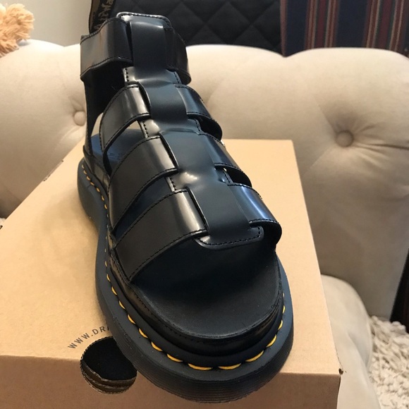 Dr Martens sandals !!!FIRM - Picture 2 of 6